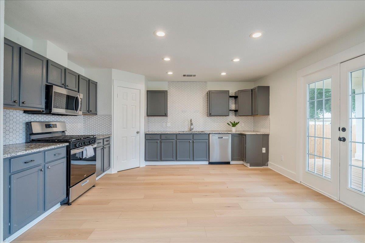 171 Orion Cove Kyle TX 78640
