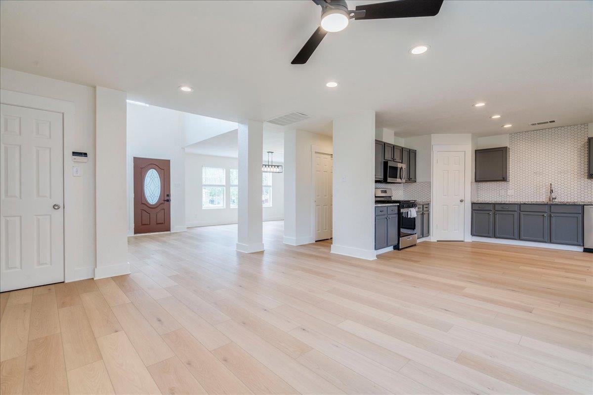 171 Orion Cove Kyle TX 78640