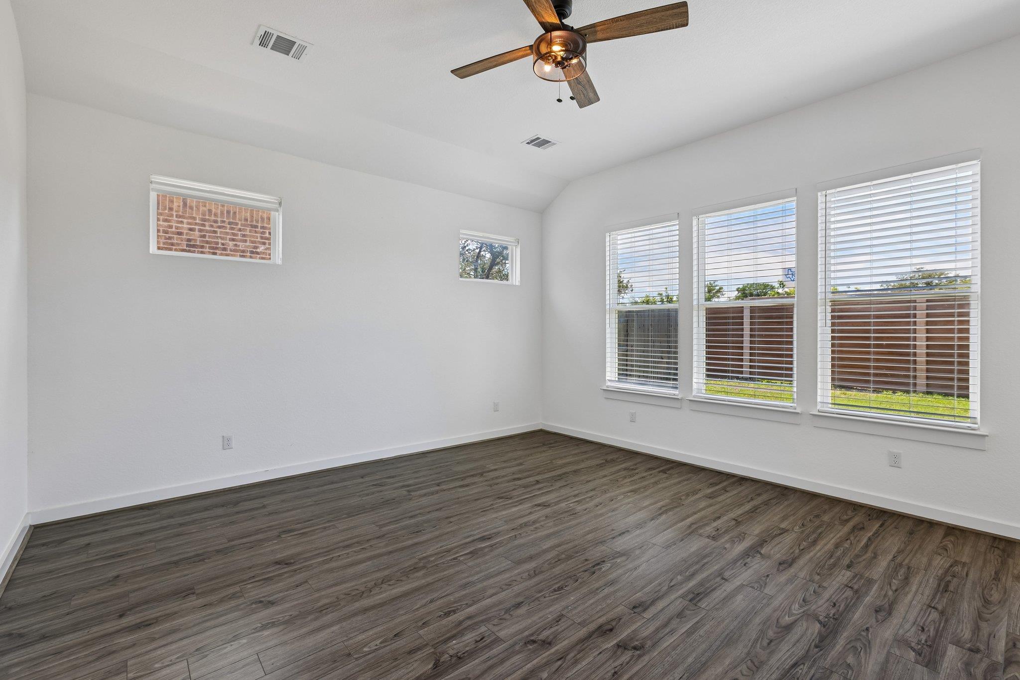 317 Independence Drive Kyle TX 78640