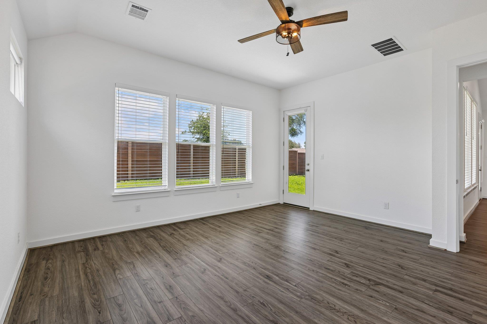 317 Independence Drive Kyle TX 78640