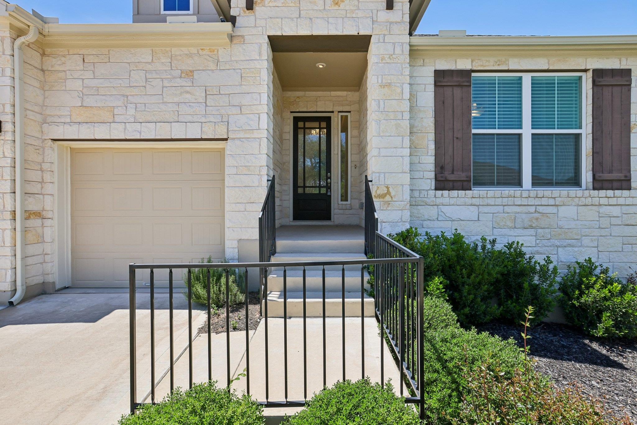 317 Independence Drive Kyle TX 78640