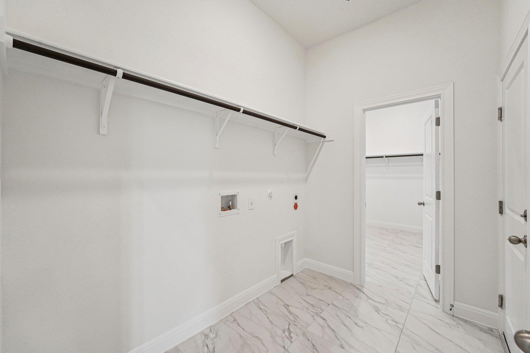 509 Treadwell Lane Kyle TX 78640
