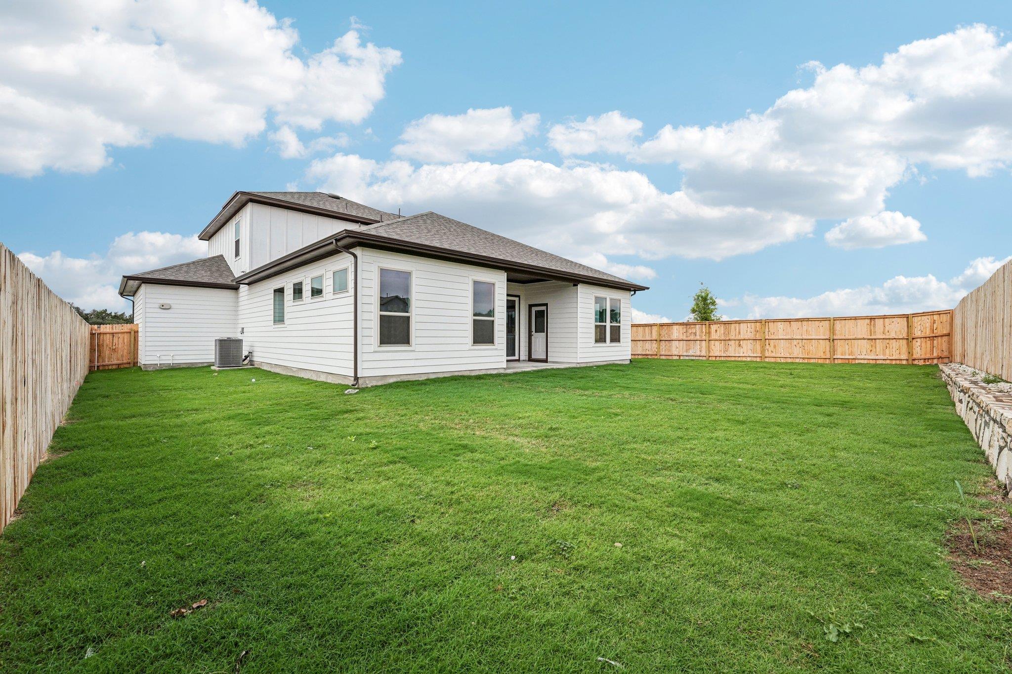 509 Treadwell Lane Kyle TX 78640