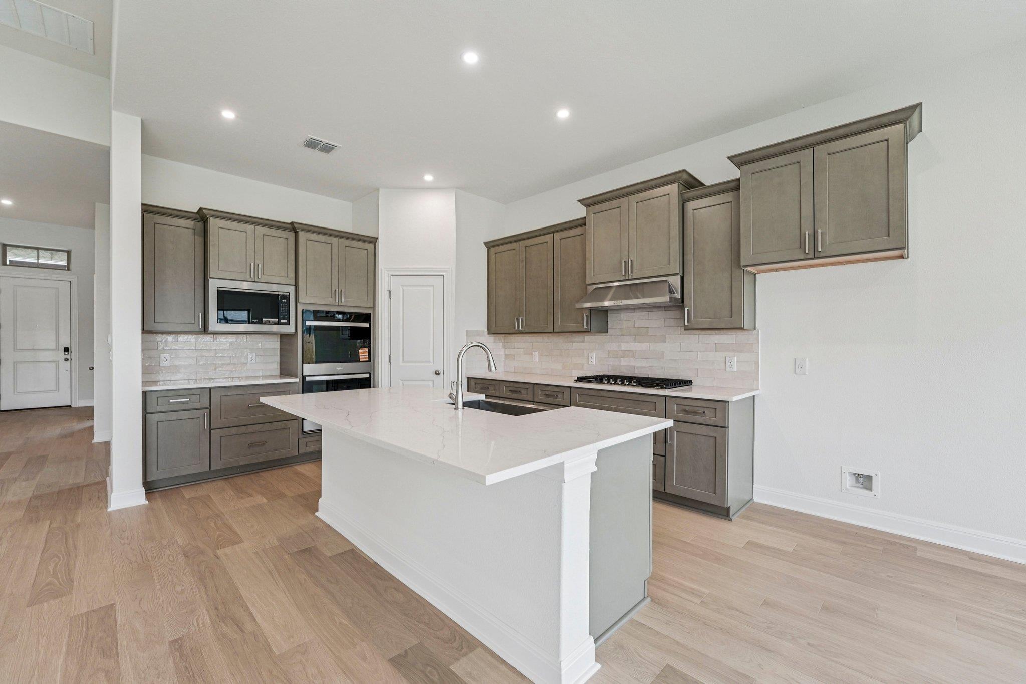 509 Treadwell Lane Kyle TX 78640