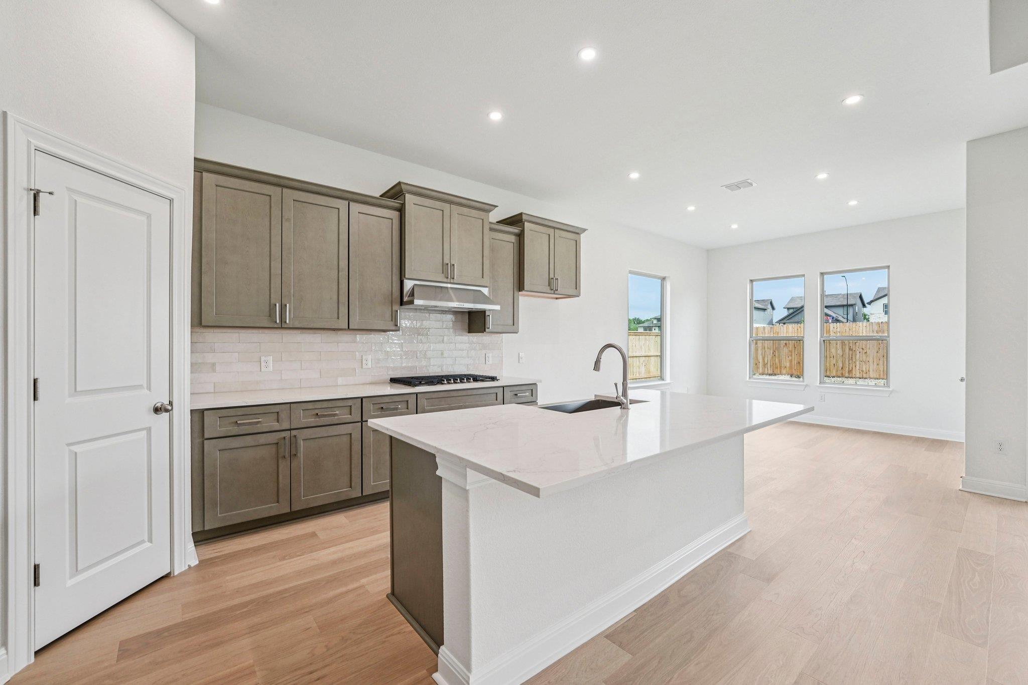 509 Treadwell Lane Kyle TX 78640