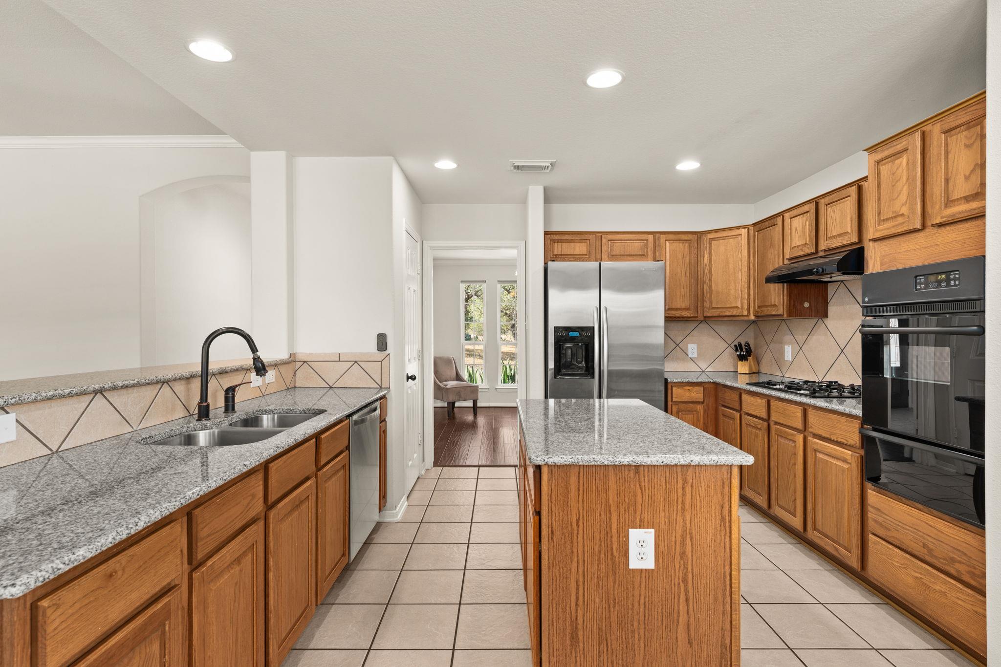 2201 Improver Road Spicewood TX 78669