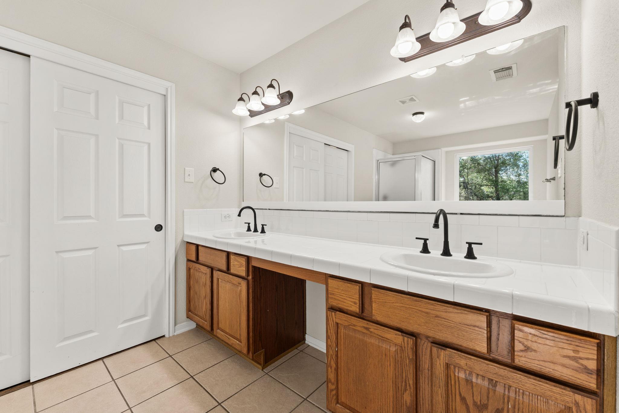 2201 Improver Road Spicewood TX 78669