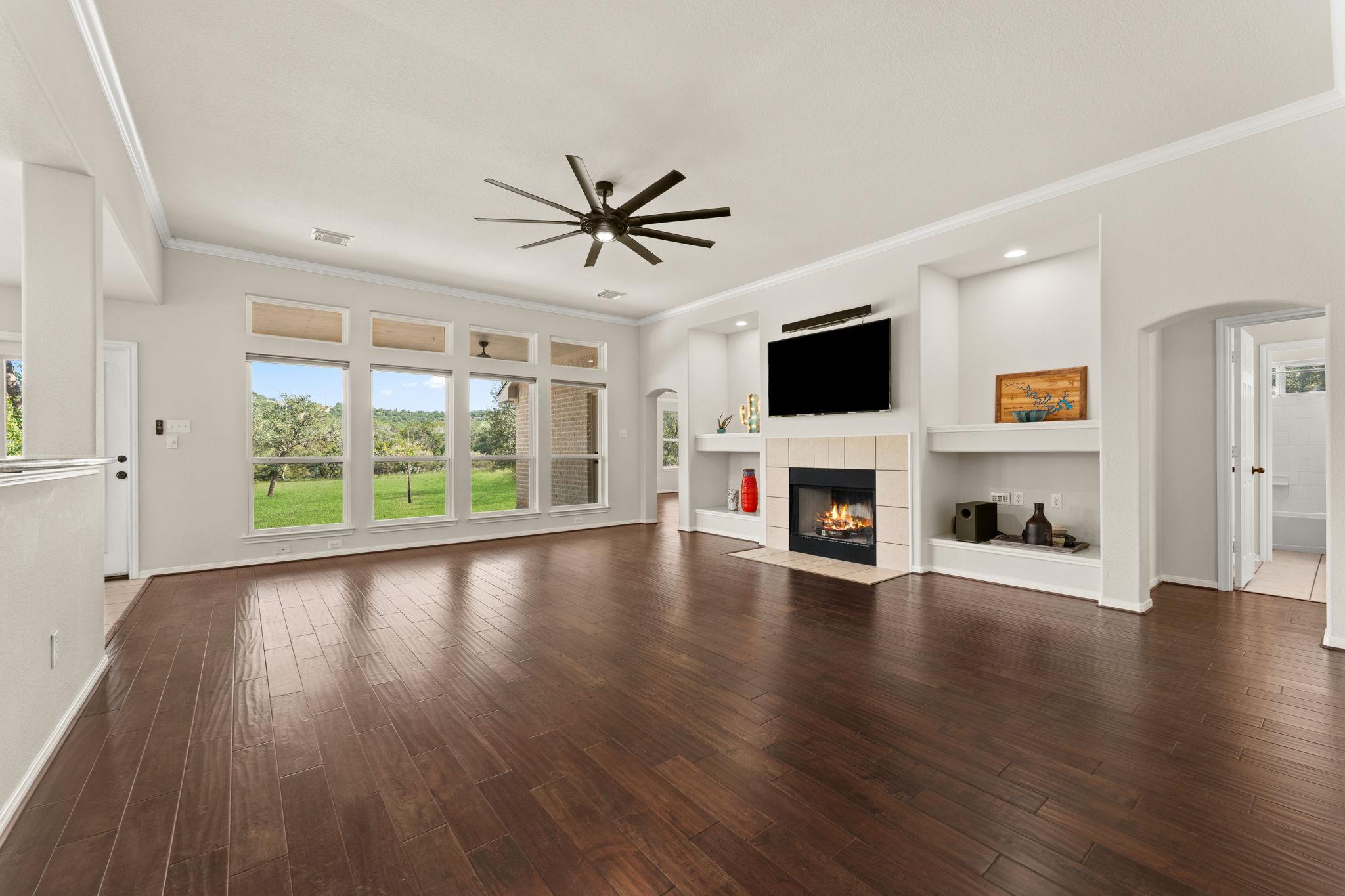 2201 Improver Road Spicewood TX 78669