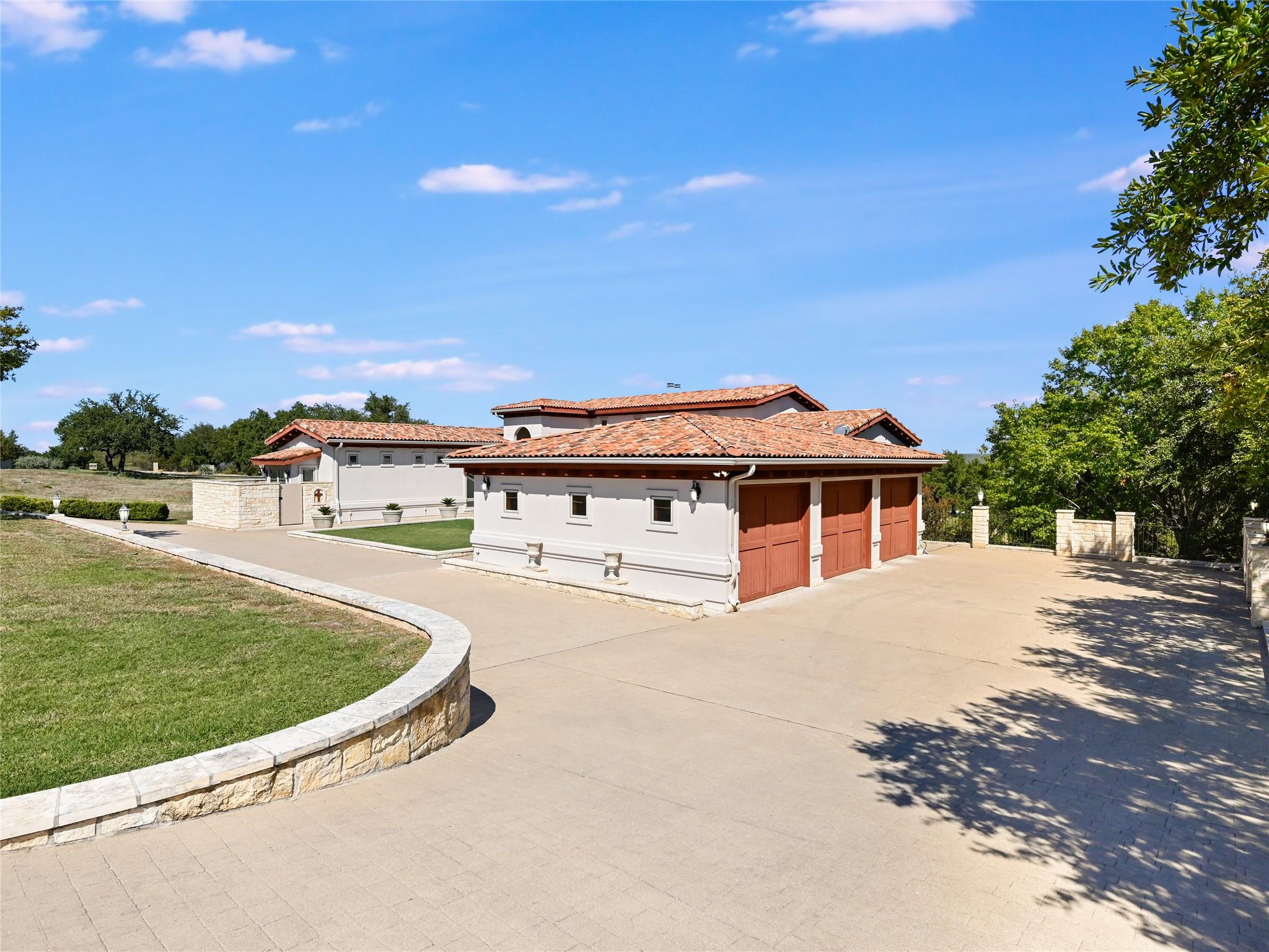 27206 Waterfall Hill Parkway Spicewood TX 78669