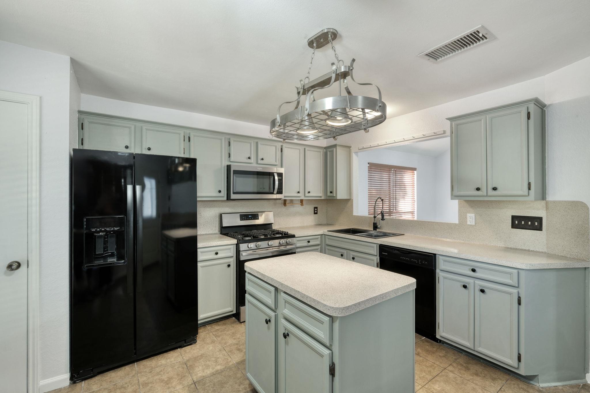 1810 Parkwood Drive Leander TX 78641