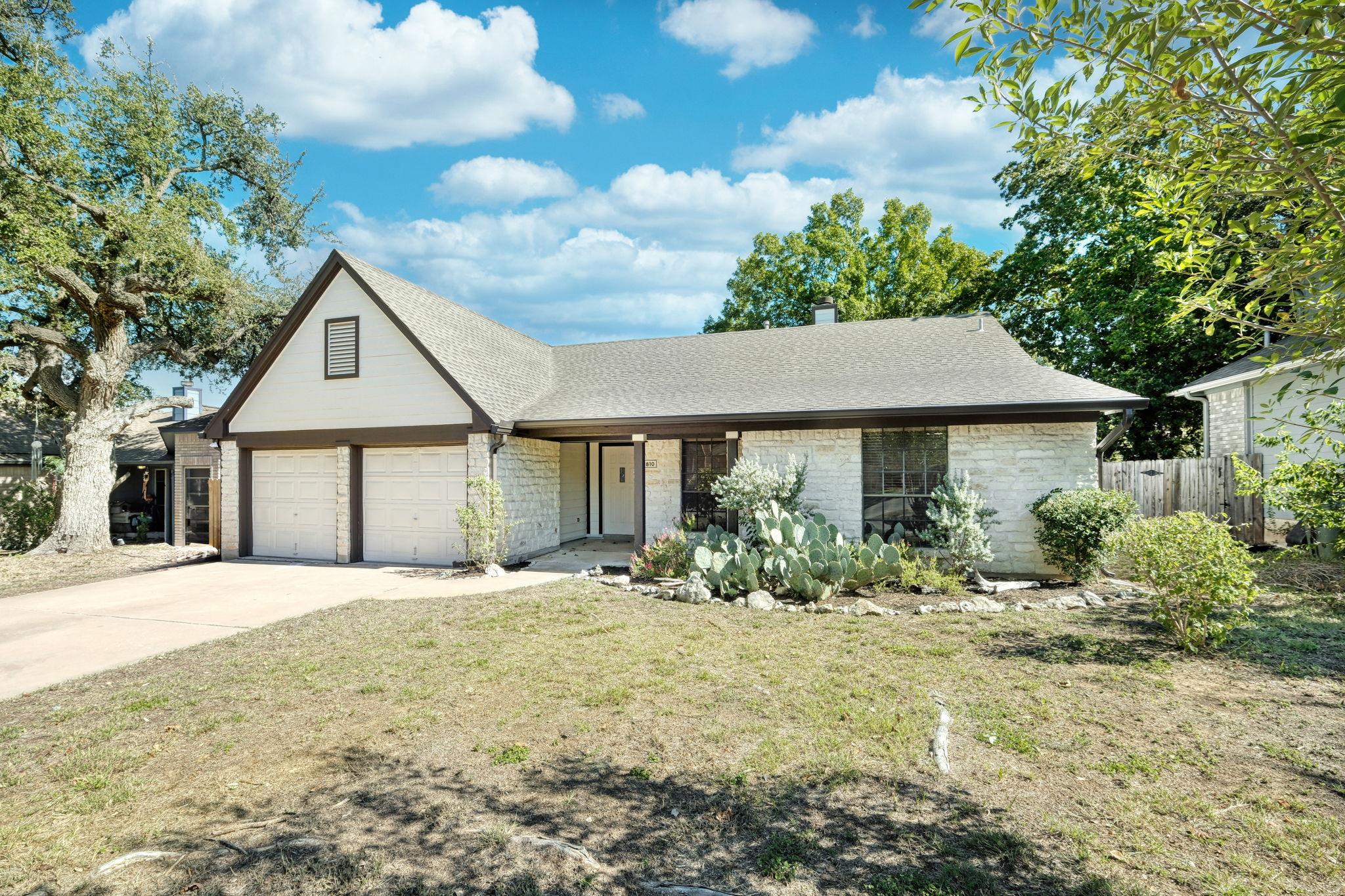 1810 Parkwood Drive Leander TX 78641