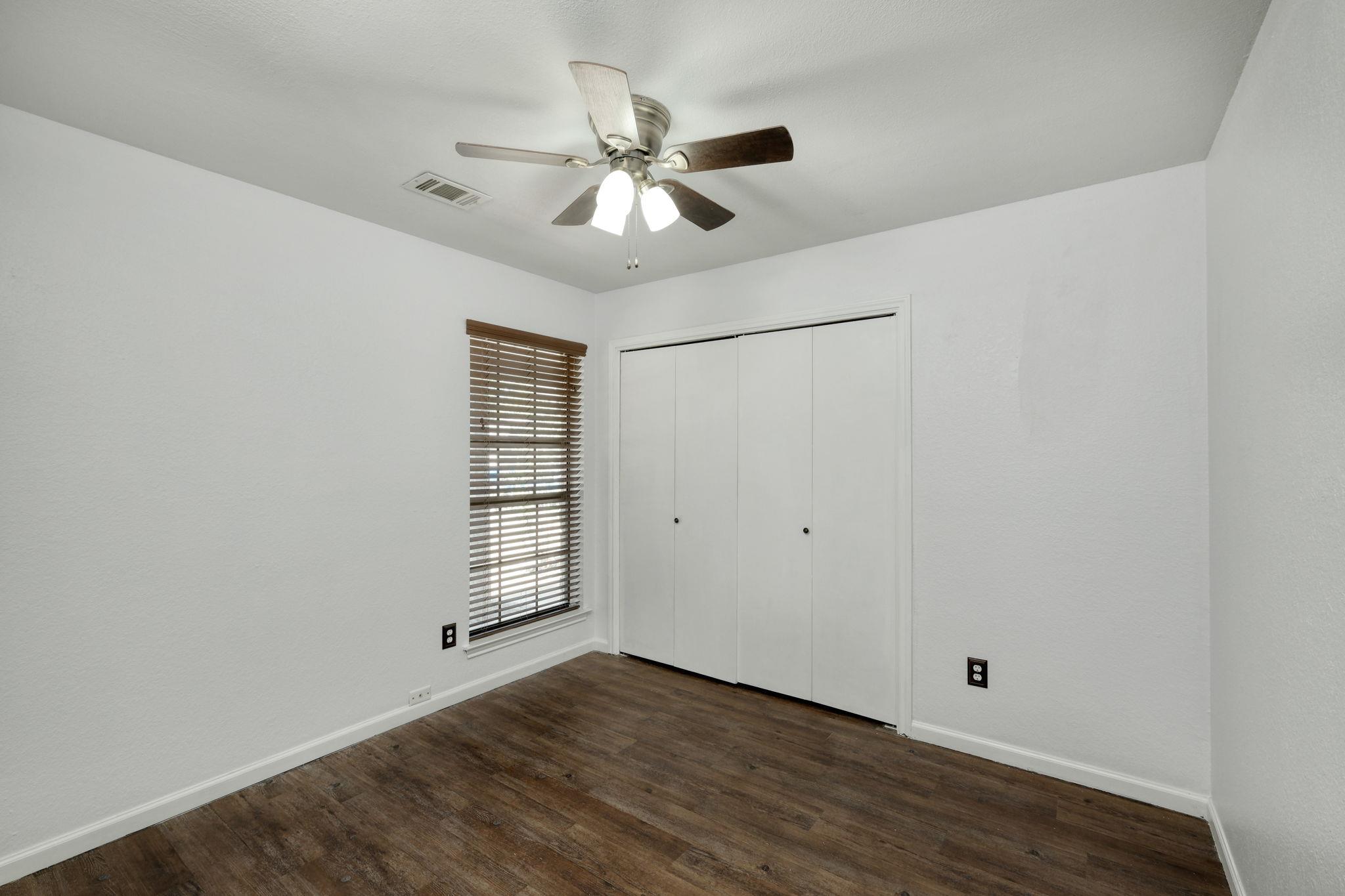 1810 Parkwood Drive Leander TX 78641