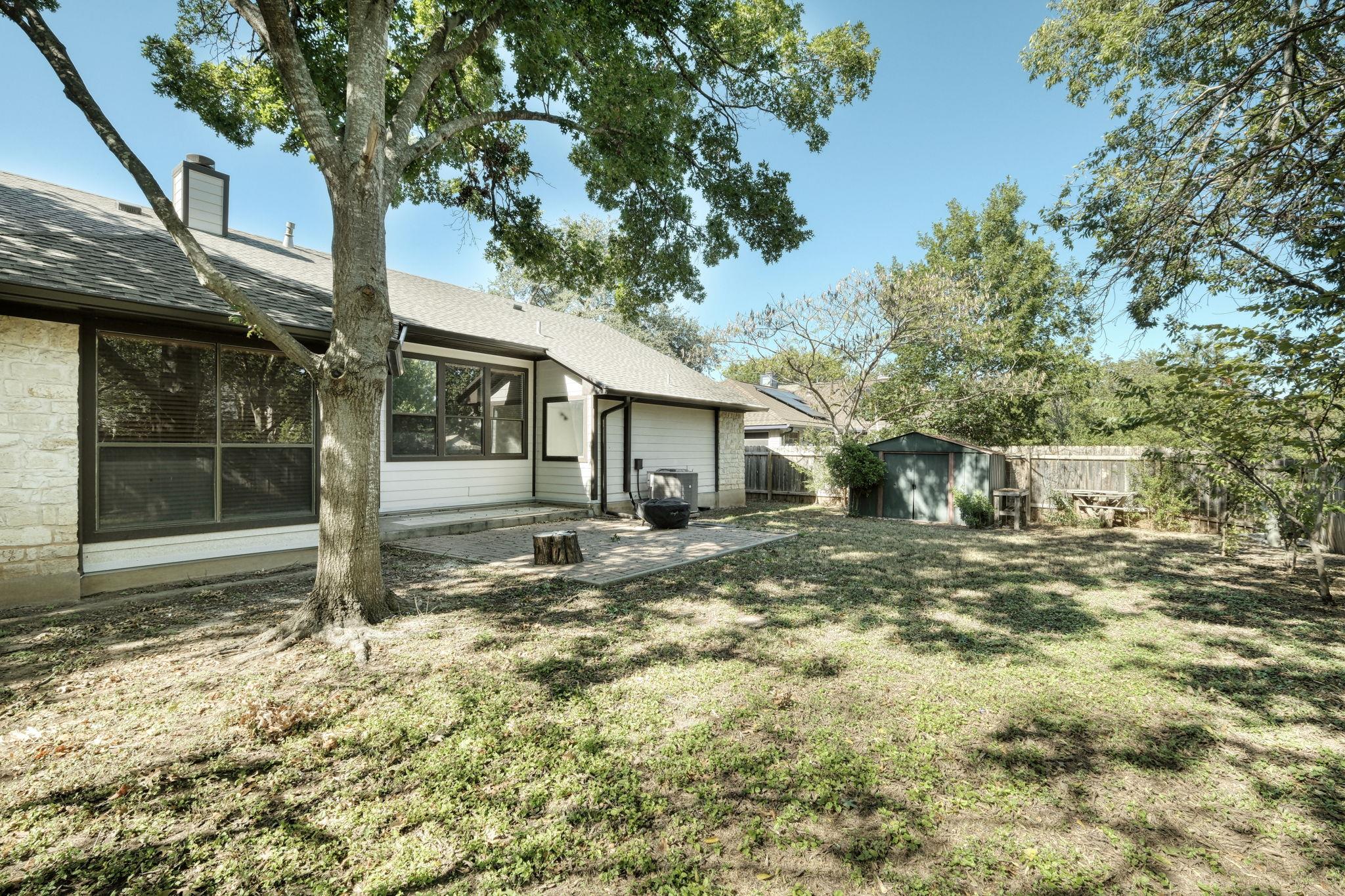 1810 Parkwood Drive Leander TX 78641