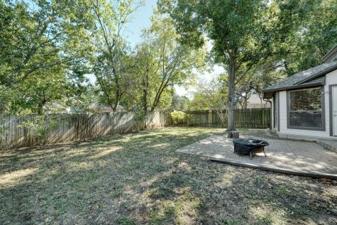 1810 Parkwood Drive Leander TX 78641