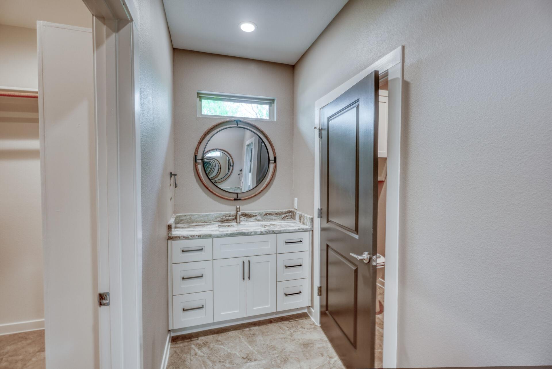 607 Sun Ray Horseshoe Bay TX 78658