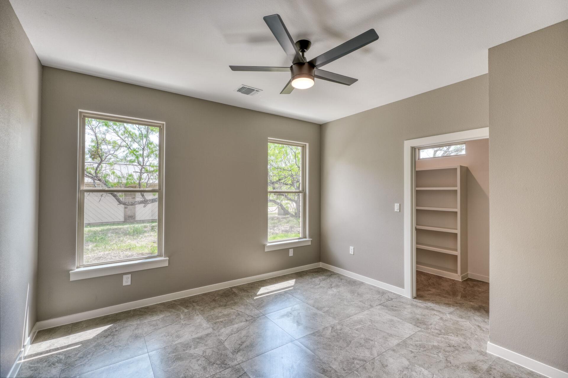 607 Sun Ray Horseshoe Bay TX 78658