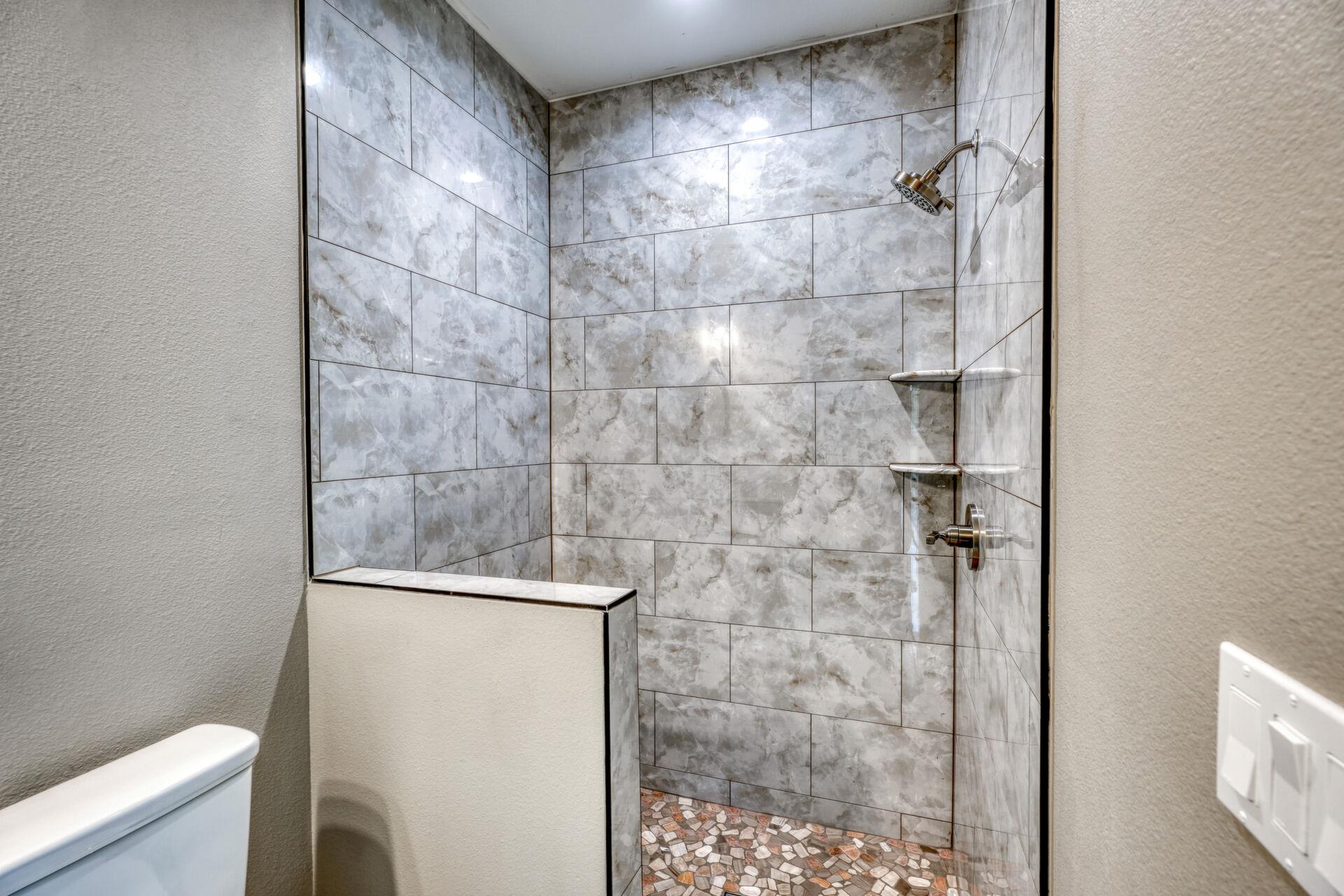 607 Sun Ray Horseshoe Bay TX 78658