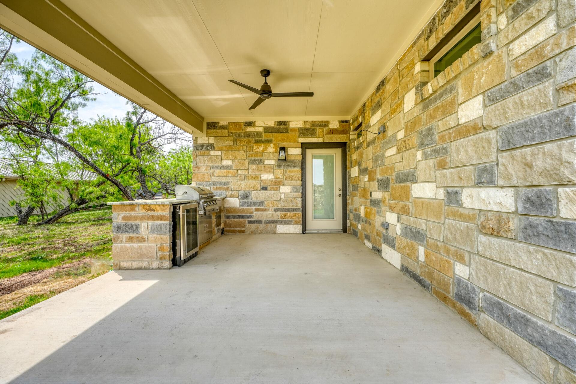 607 Sun Ray Horseshoe Bay TX 78658