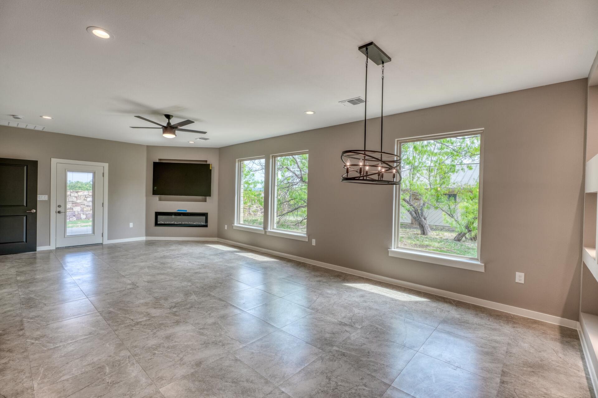 607 Sun Ray Horseshoe Bay TX 78658