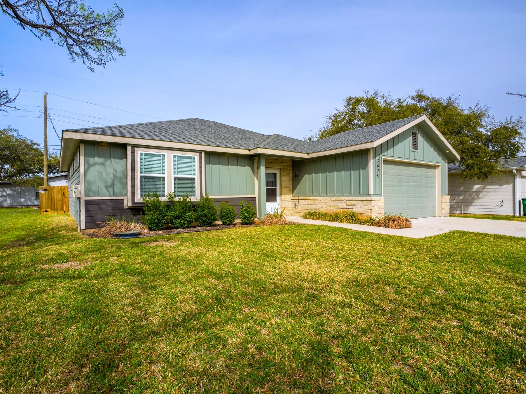 3625 Sagebrush Trail Kingsland TX 78639