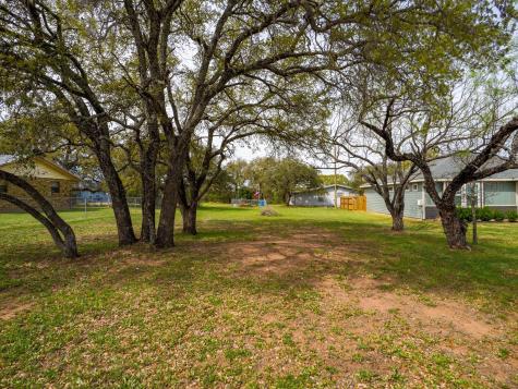3625 Sagebrush Trail Kingsland TX 78639