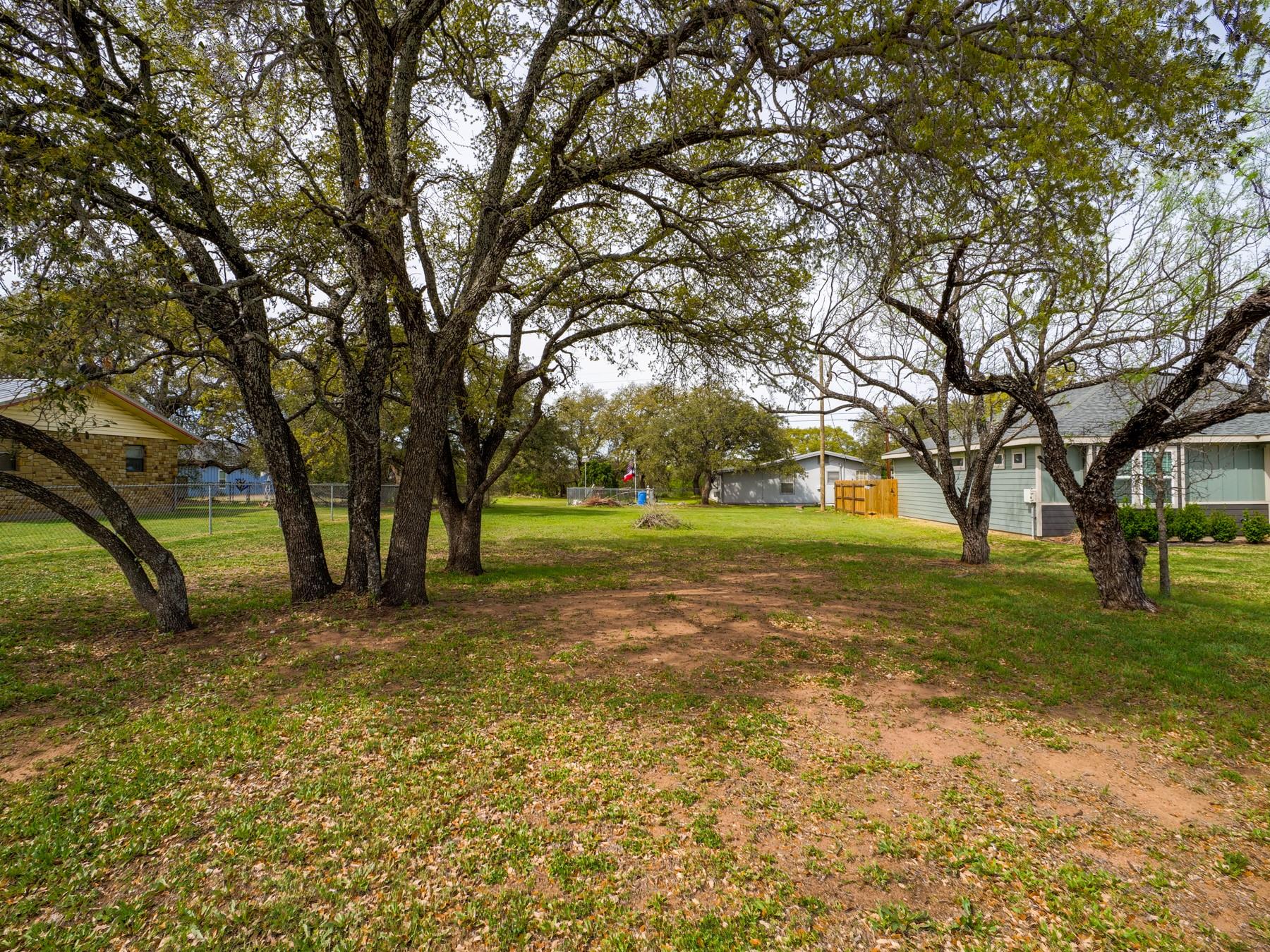 3625 Sagebrush Trail Kingsland TX 78639