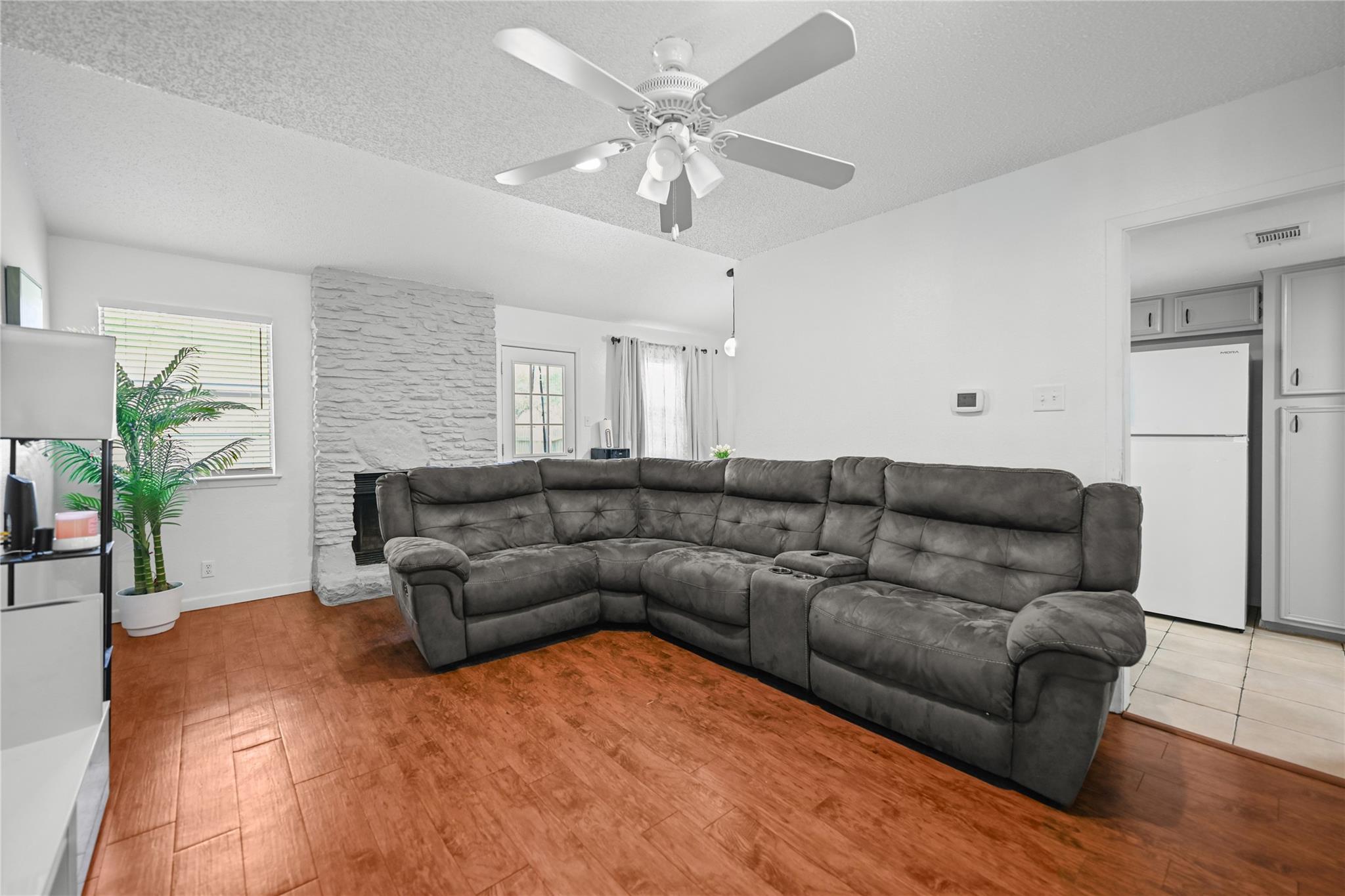 8710 Clearbrook Trail Austin TX 78729