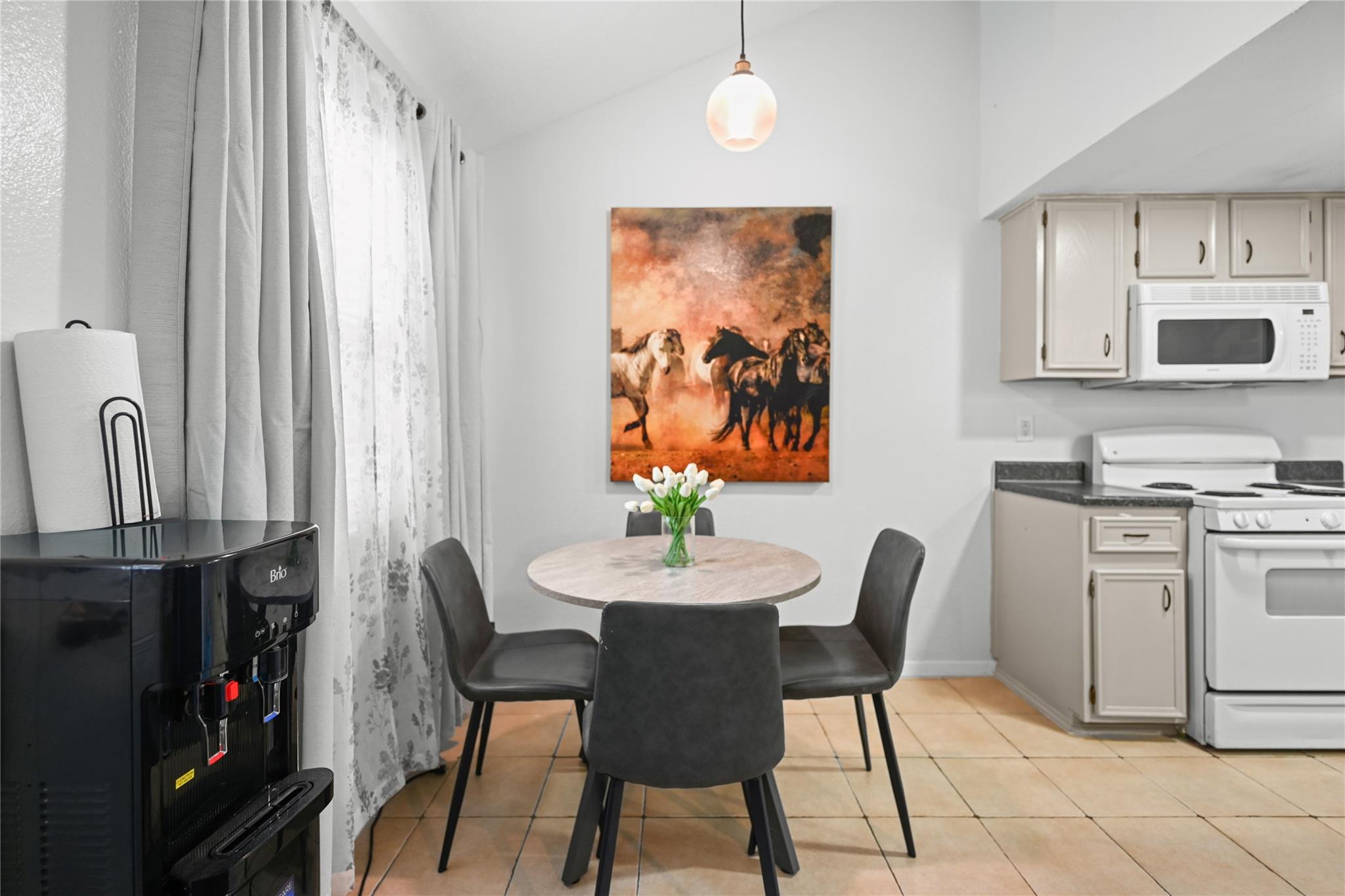 8710 Clearbrook Trail Austin TX 78729