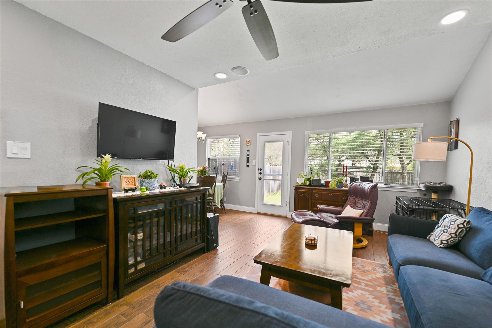 8710 Clearbrook Trail Austin TX 78729