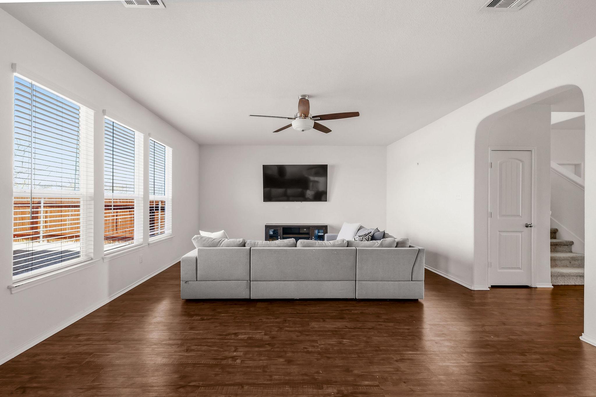 220 Saranac Drive Elgin TX 78621