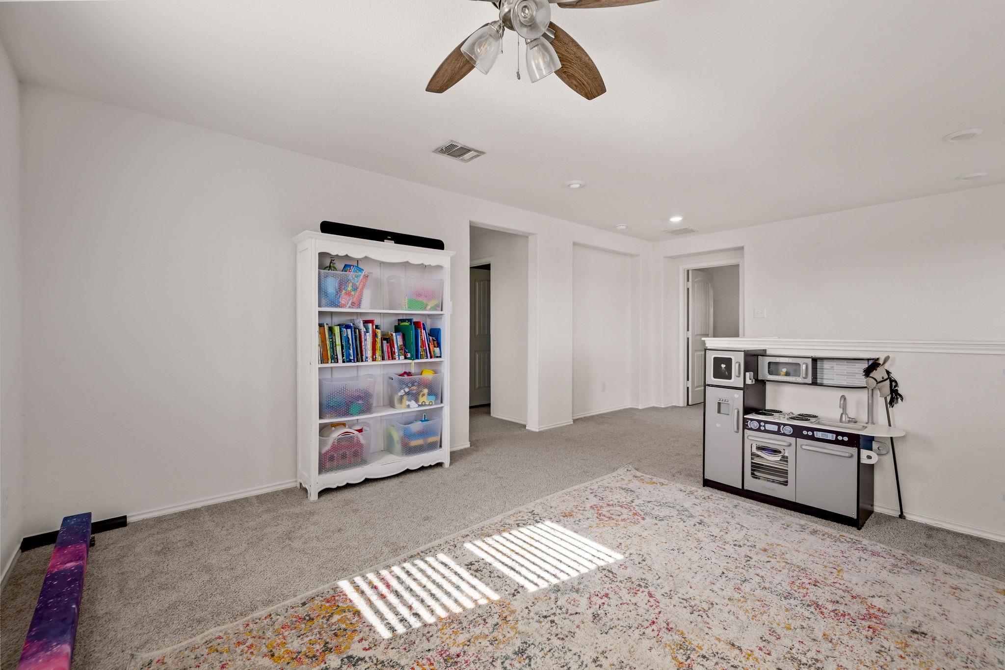220 Saranac Drive Elgin TX 78621
