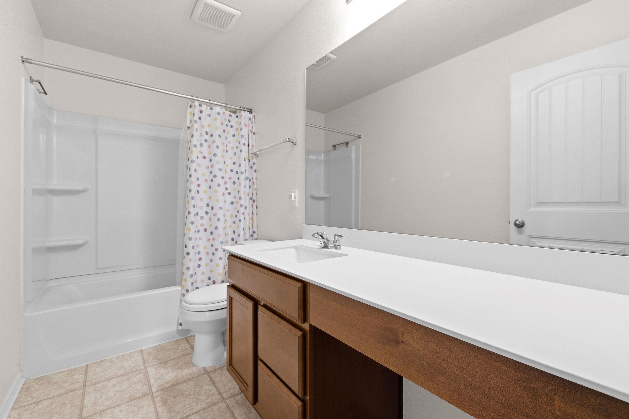 220 Saranac Drive Elgin TX 78621