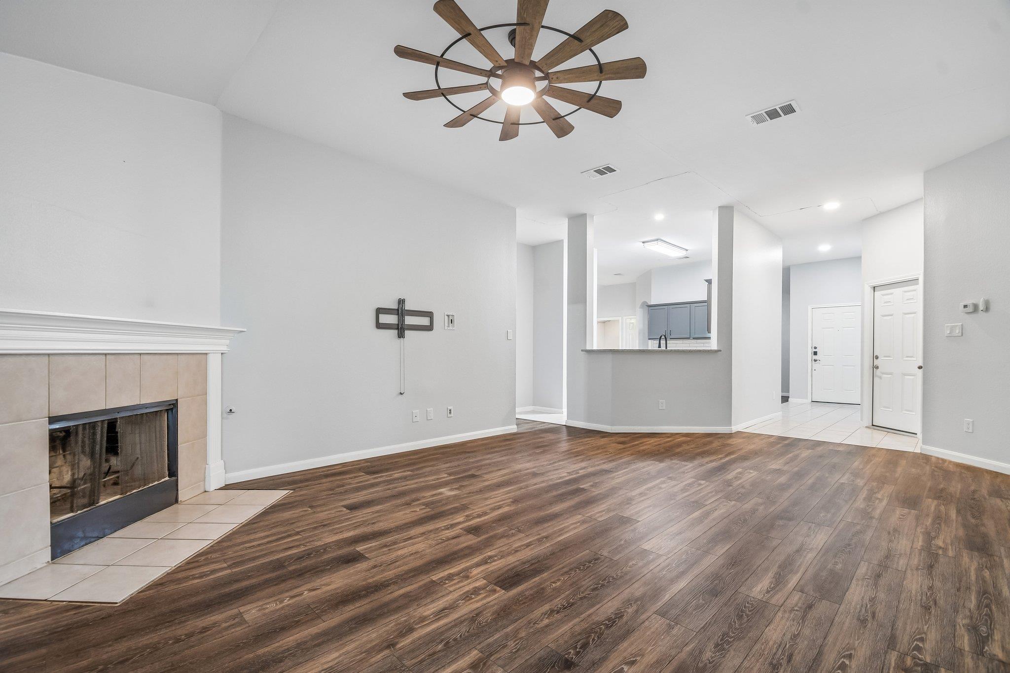 596 Goldenrod Street Kyle TX 78640