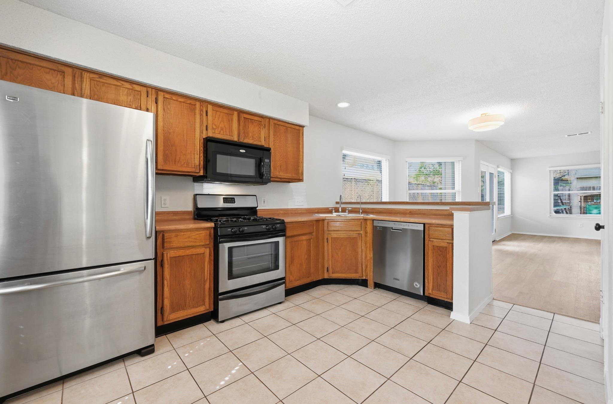 9104 Wagtail Drive Austin TX 78748
