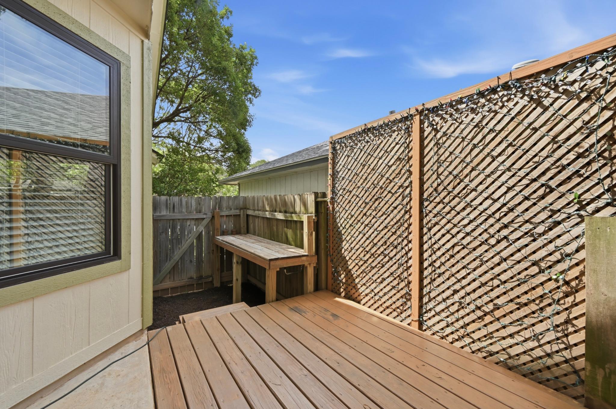 9104 Wagtail Drive Austin TX 78748