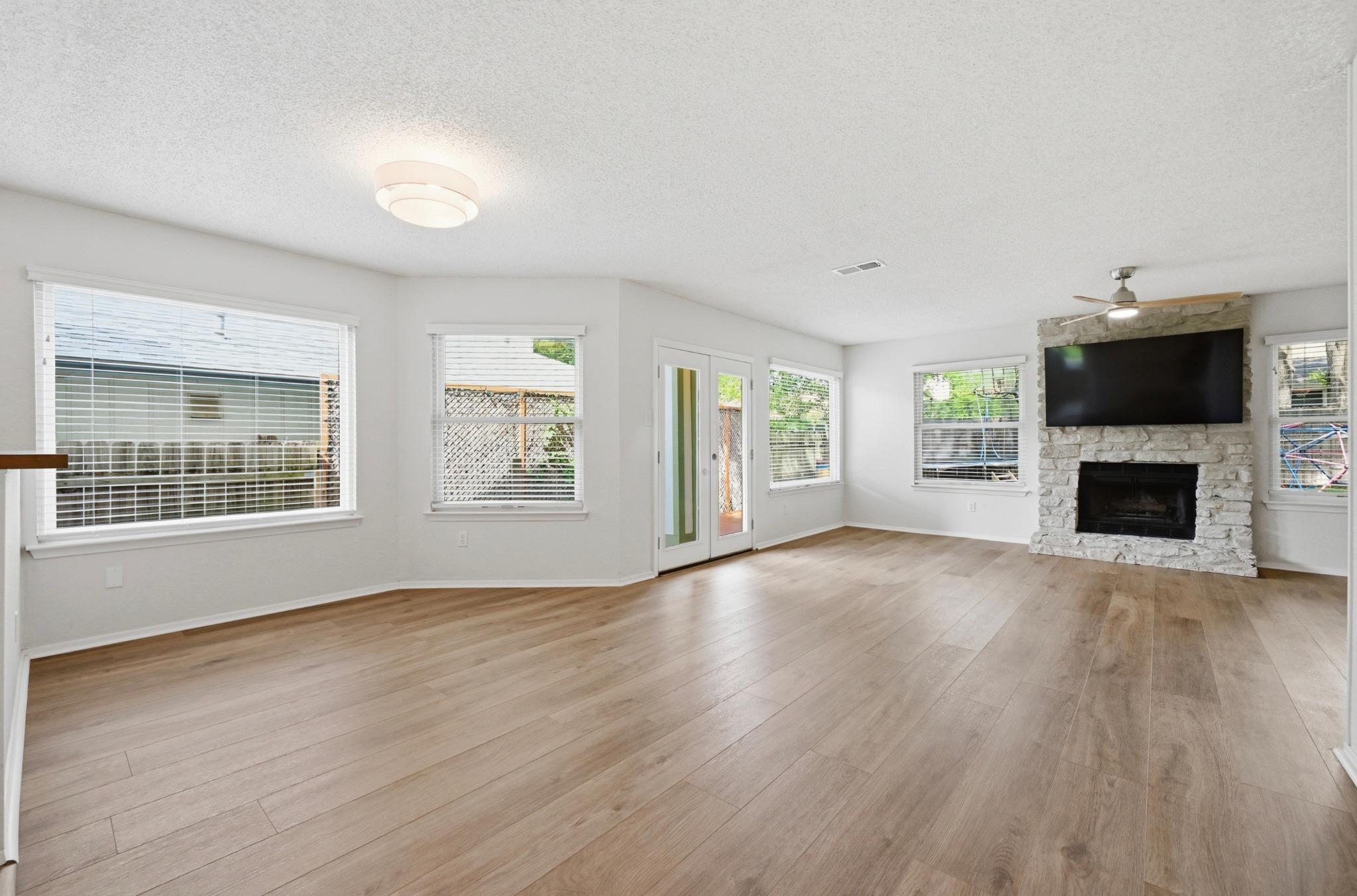 9104 Wagtail Drive Austin TX 78748