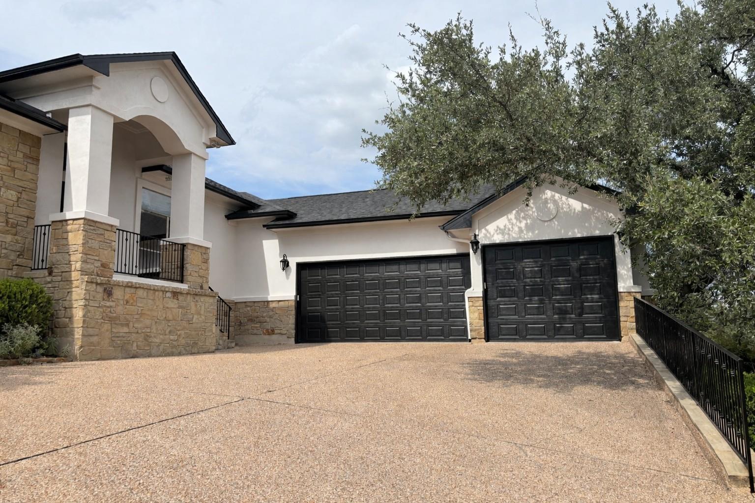 17109 Northlake Hills Drive Jonestown TX 78645