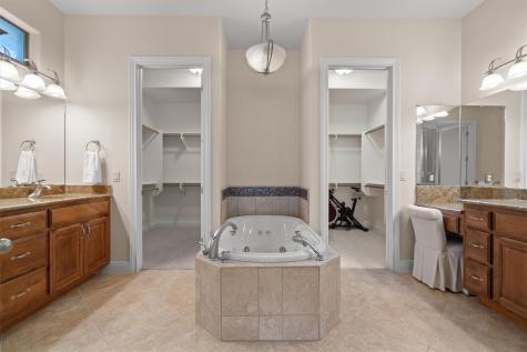 17109 Northlake Hills Drive Jonestown TX 78645