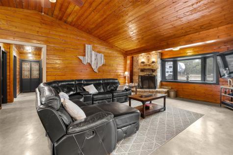 301 Green Acres Drive Wimberley TX 78676