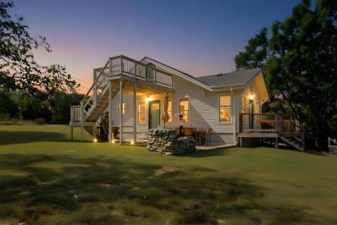 1025 Lake Shore Drive Spicewood TX 78669