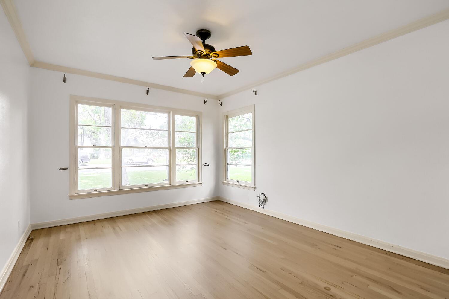 5702 Bull Creek Road Austin TX 78756