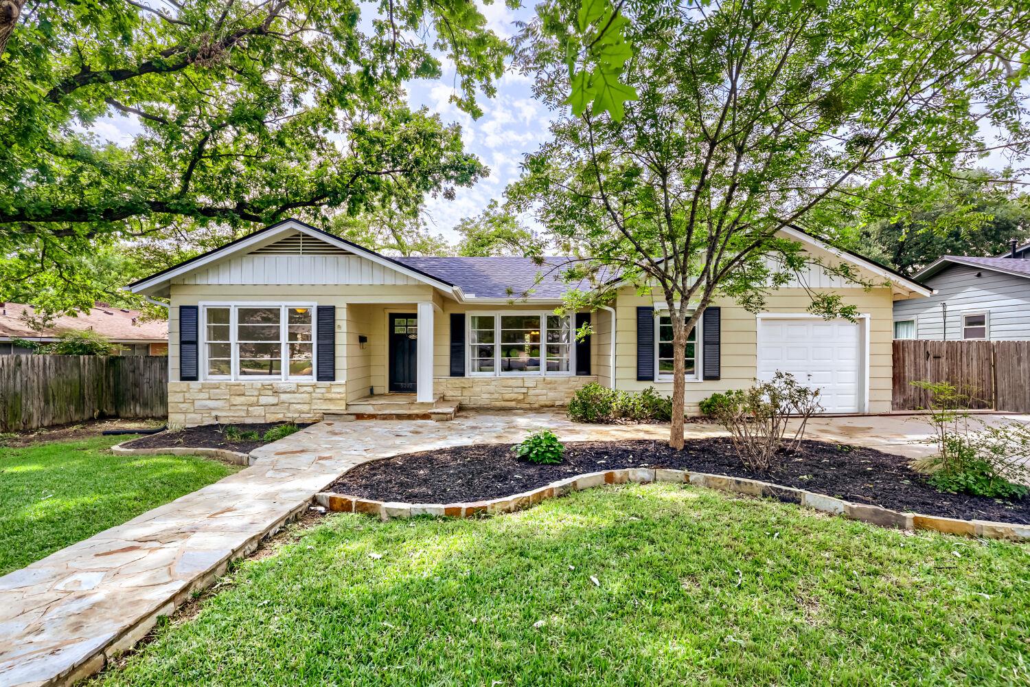 5702 Bull Creek Road Austin TX 78756
