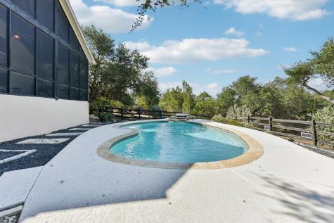 302 High Plains Drive Dripping Springs TX 78620