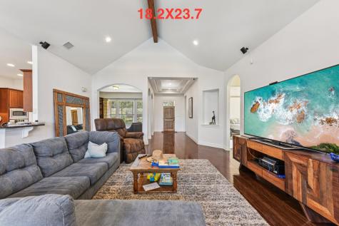302 High Plains Drive Dripping Springs TX 78620