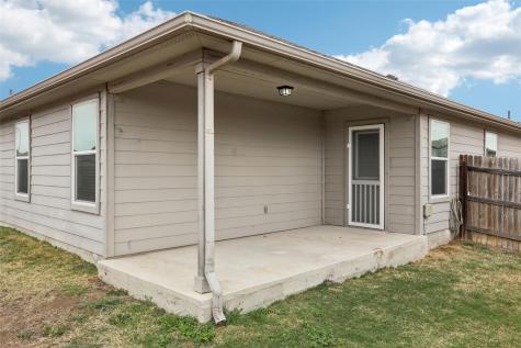 221 Alpha Kyle TX 78640