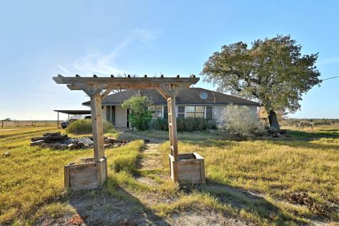 162 Fm 672 Road Dale TX 78616