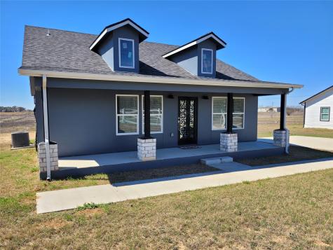 577 County Road 422 Road Stockdale TX 78160