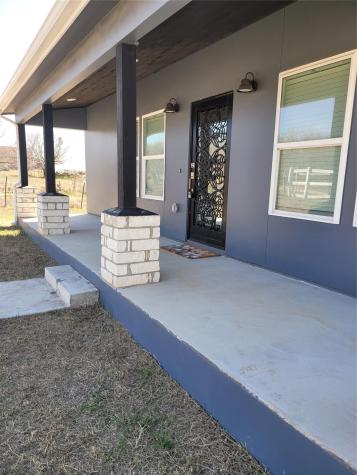 577 County Road 422 Road Stockdale TX 78160