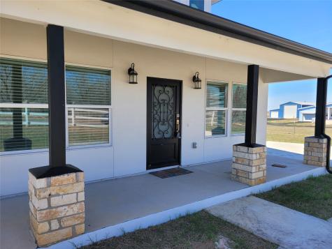 577 County Road 422 Road Stockdale TX 78160