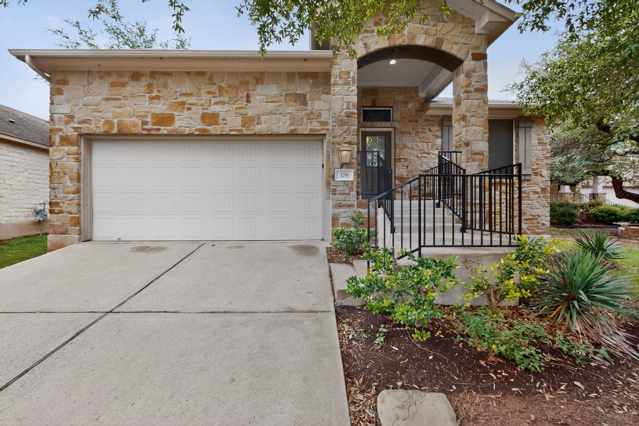 178 Limestone Trail Austin TX 78737